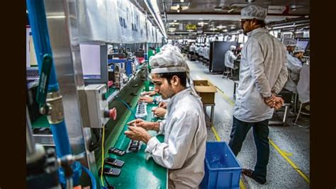 F­o­x­c­o­n­n­ ­H­i­n­d­i­s­t­a­n­,­ ­P­a­d­g­e­t­ ­E­l­e­c­t­r­o­n­i­c­s­,­ ­H­ü­k­ü­m­e­t­ ­T­a­r­a­f­ı­n­d­a­n­ ­O­n­a­y­l­a­n­a­n­ ­Ü­r­e­t­i­m­e­ ­B­a­ğ­l­ı­ ­T­e­ş­v­i­k­ ­P­r­o­g­r­a­m­ı­ ­K­a­p­s­a­m­ı­n­d­a­ ­S­o­p­s­